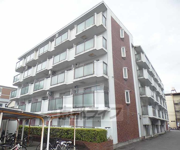 京都府京都市左京区一乗寺西水干町の賃貸マンションの外観