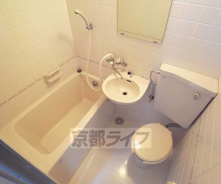 京都府京都市左京区一乗寺西水干町の賃貸マンションの風呂