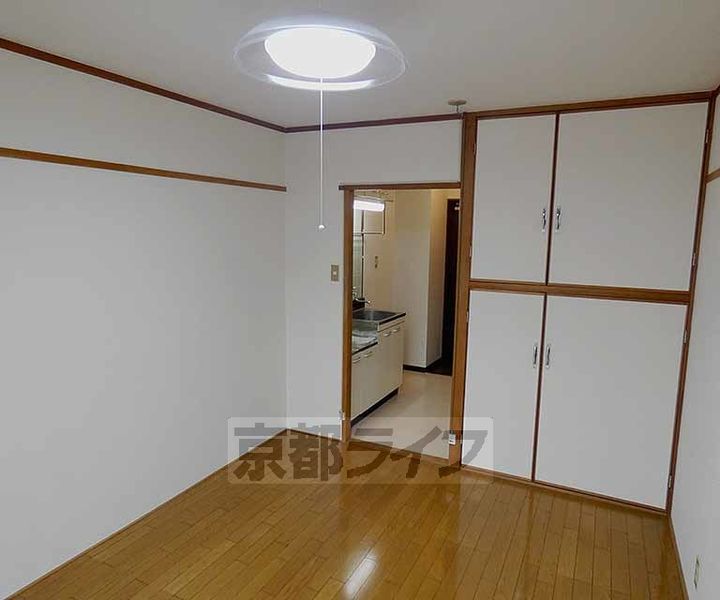 センチュリーハイツコスモ415の居間