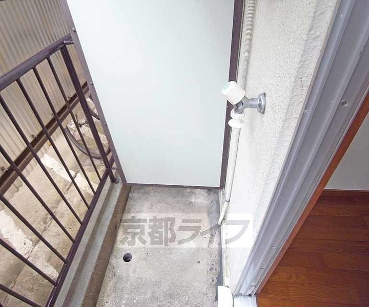 京都府京都市左京区高野清水町の賃貸マンションの内装