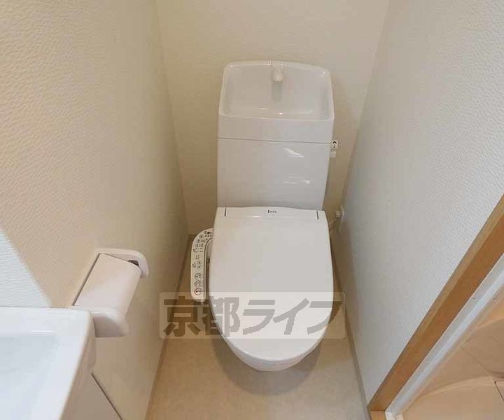 フラッティ千本下長者町の内装