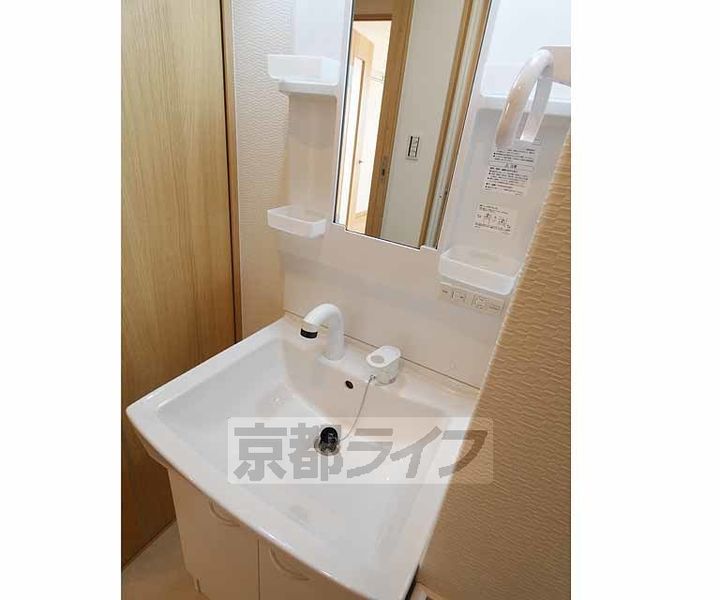 フラッティ千本下長者町の内装