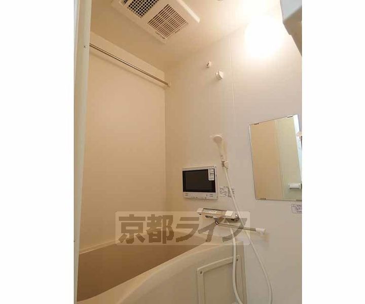 フラッティ千本下長者町の風呂