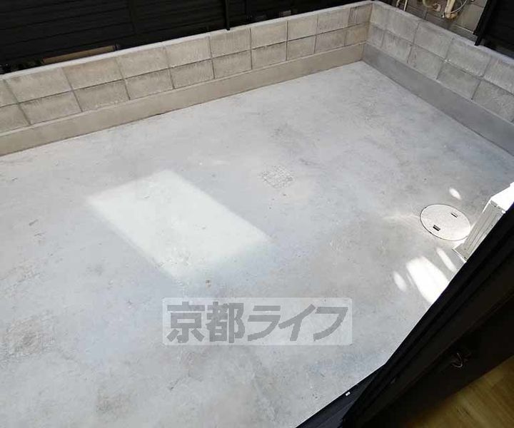 フラッティ千本下長者町の内装