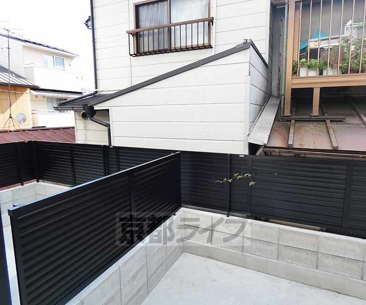 フラッティ千本下長者町の内装