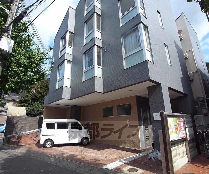 デジデンス宝ヶ池25の外観