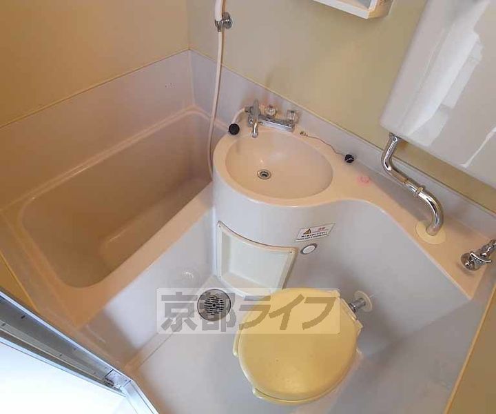 デジデンス宝ヶ池25の風呂