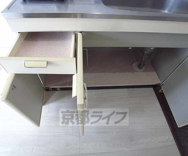 デジデンス宝ヶ池25のキッチン