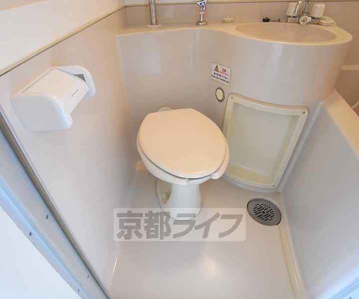 デジデンス宝ヶ池25の内装