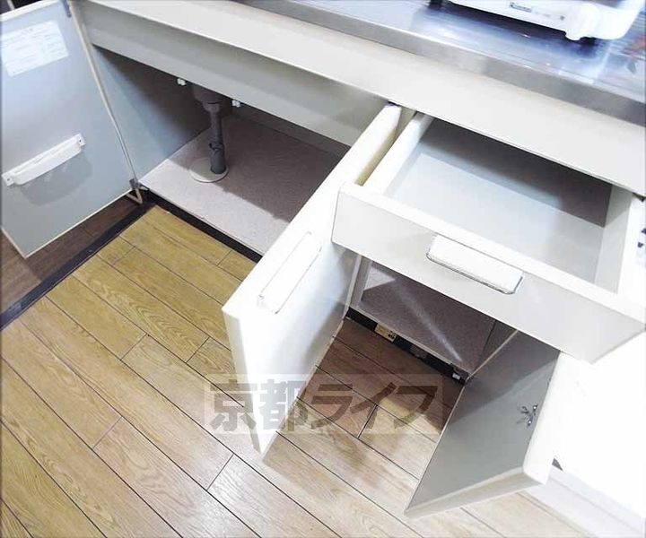 デジデンス宝ヶ池25のキッチン