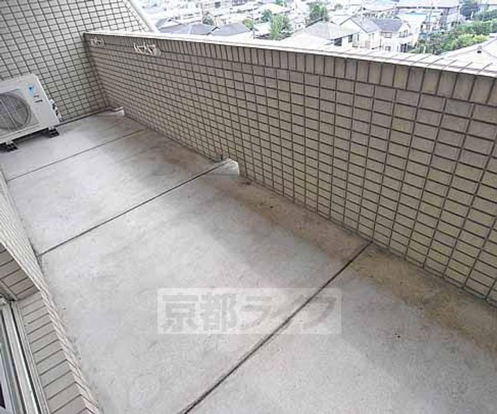 京都府京都市左京区北白川山田町の賃貸マンションの内装