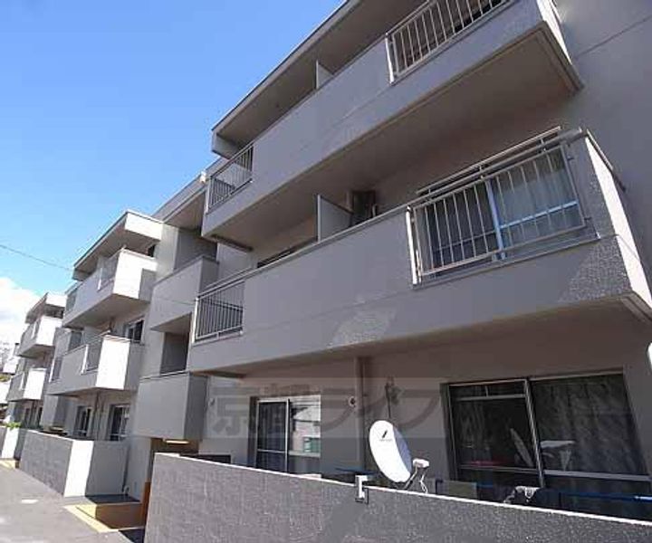 山端マンション208の外観