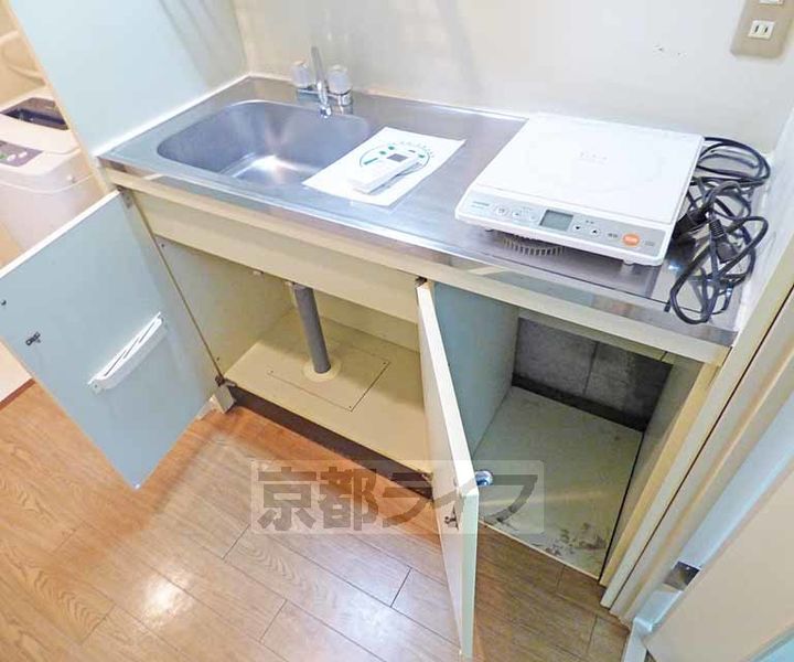 京都府京都市上京区桐木町の賃貸マンションのキッチン