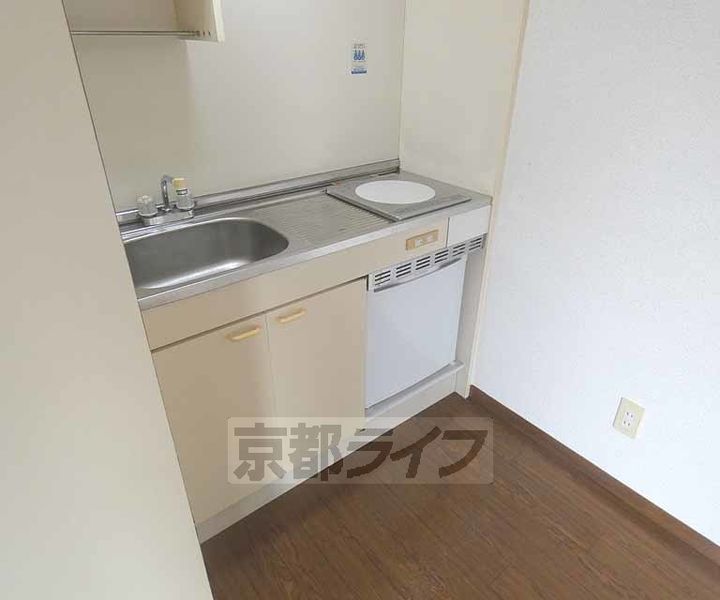 京都府京都市上京区塔ノ段今出川上ル三丁目上片原町の賃貸マンションのキッチン