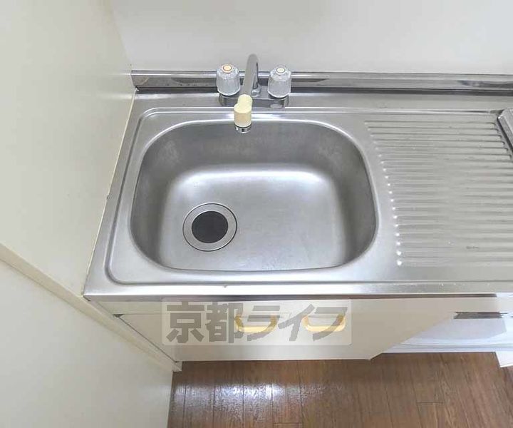 京都府京都市上京区塔ノ段今出川上ル三丁目上片原町の賃貸マンションのキッチン