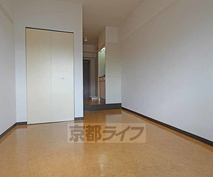 奥田河原町ビル503の内装