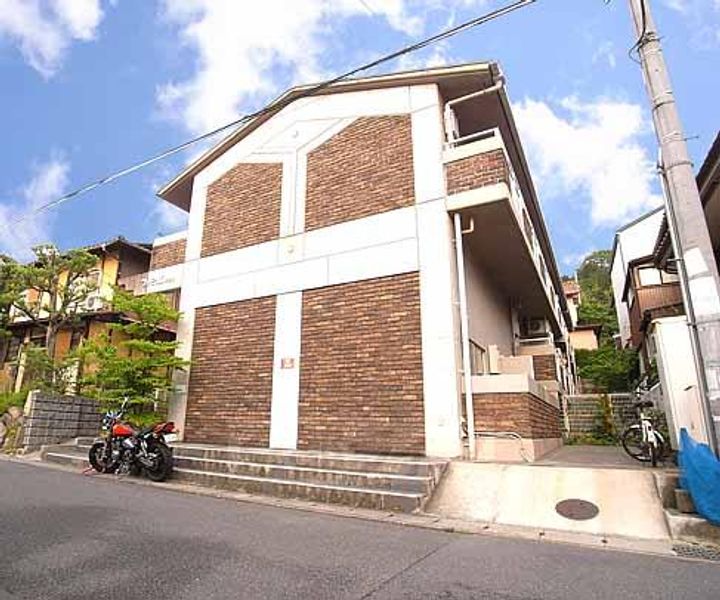 京都府京都市左京区一乗寺庵野町の賃貸マンションの外観