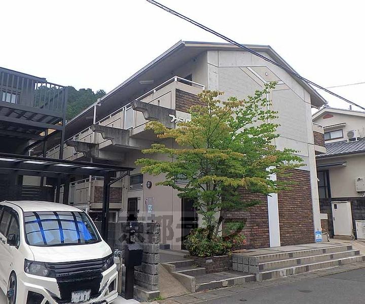 京都府京都市左京区一乗寺庵野町の賃貸マンションの外観