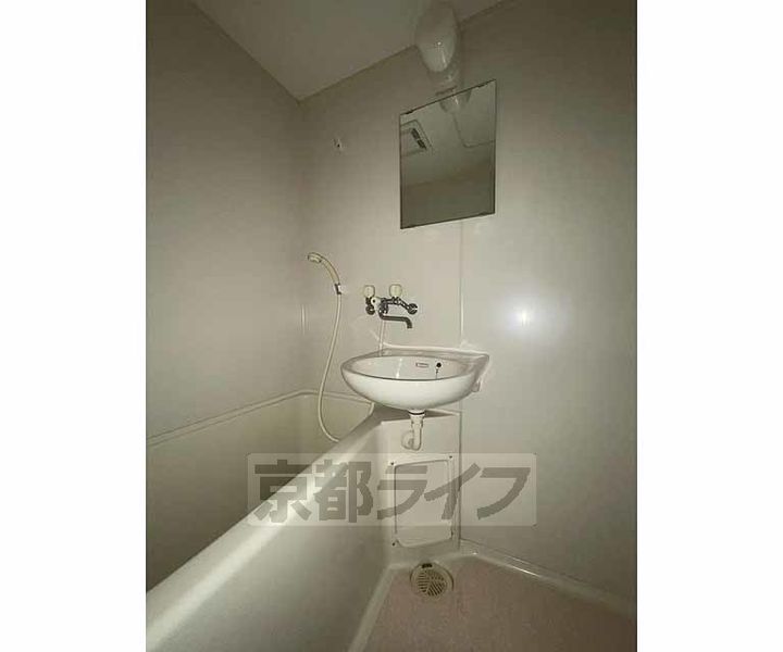 京都府京都市左京区一乗寺庵野町の賃貸マンションの風呂