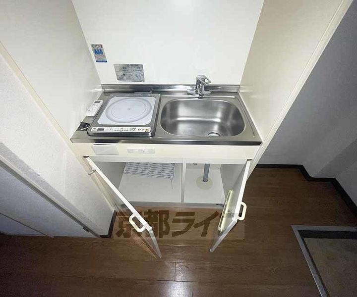 京都府京都市左京区一乗寺庵野町の賃貸マンションのキッチン