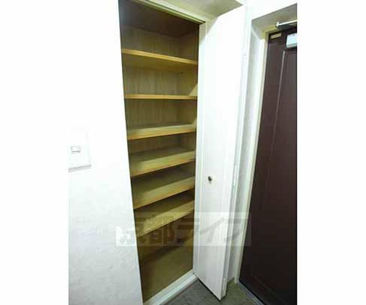 パークヒルズ41201の玄関