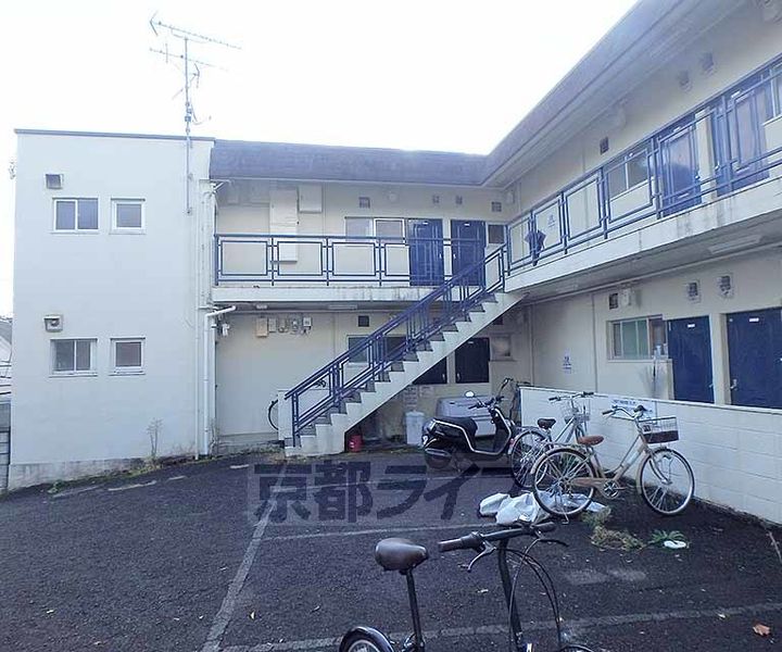 葵ハイツ206の外観