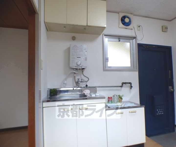 葵ハイツ206のキッチン