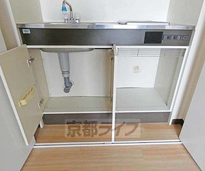 京都府京都市北区鷹峯黒門町の賃貸マンションの内装
