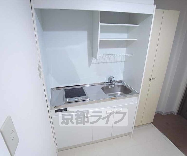京都府京都市左京区田中飛鳥井町の賃貸マンションのキッチン