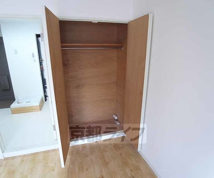 京都府京都市左京区田中飛鳥井町の賃貸マンションの内装
