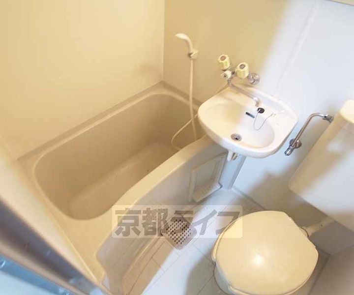 京都府京都市左京区田中飛鳥井町の賃貸マンションの風呂