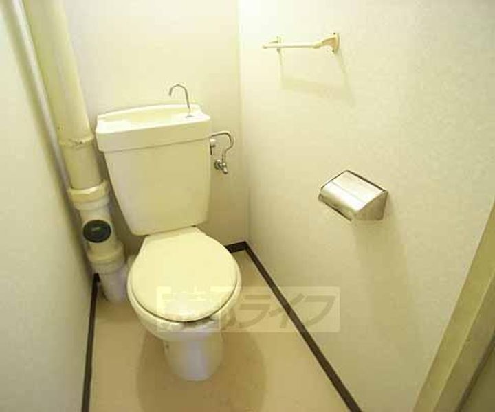 京都府京都市上京区新白水丸町の賃貸マンションの内装