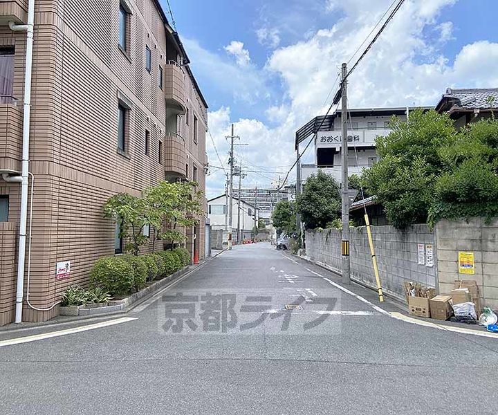 京都府京都市左京区田中大堰町の賃貸マンションの周辺
