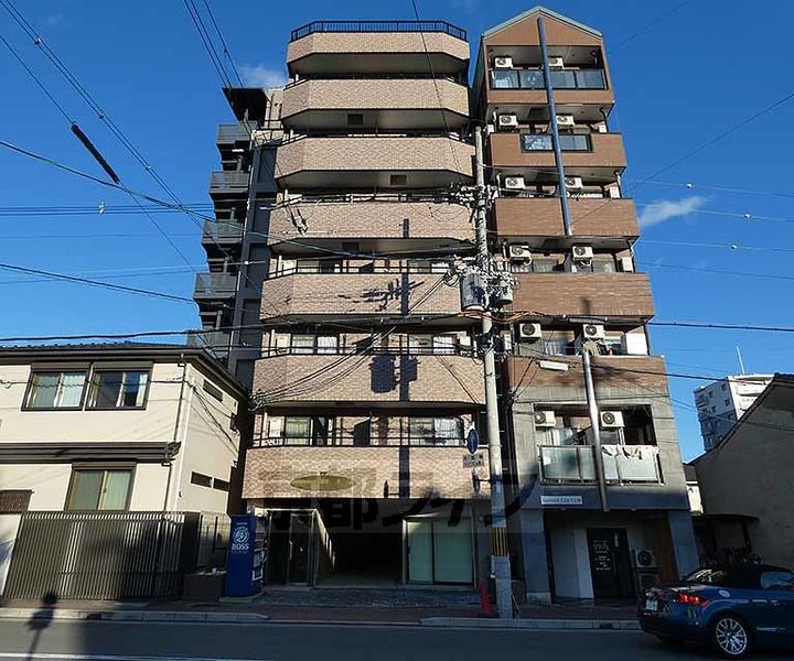 京都府京都市上京区一観音町の賃貸マンションの外観