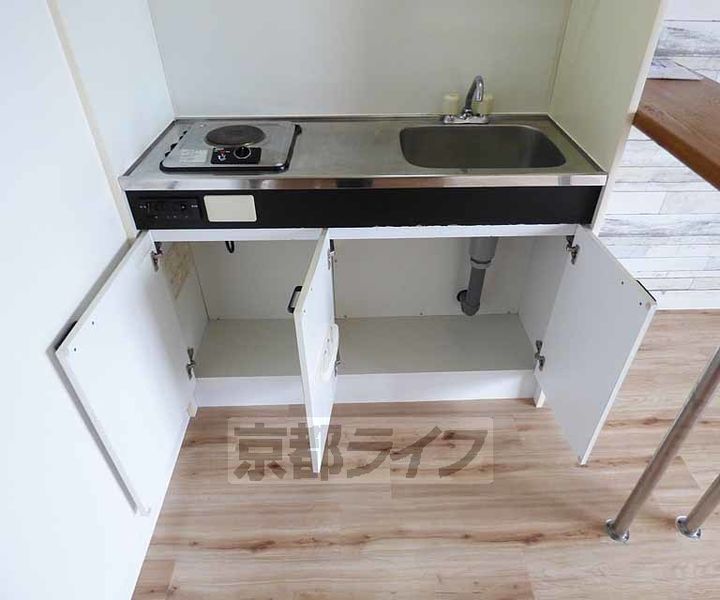 京都府京都市上京区一観音町の賃貸マンションのキッチン