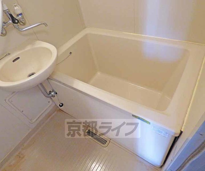 京都府京都市上京区新夷町の賃貸アパートの風呂