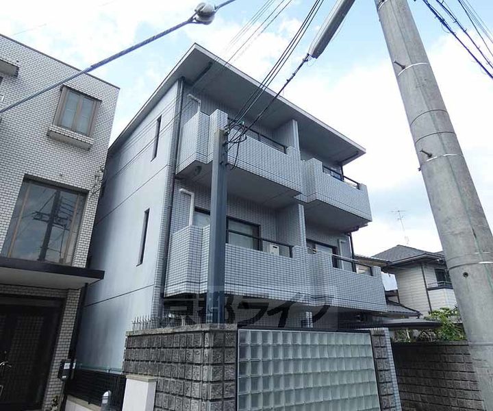 シャローム北白川204の外観