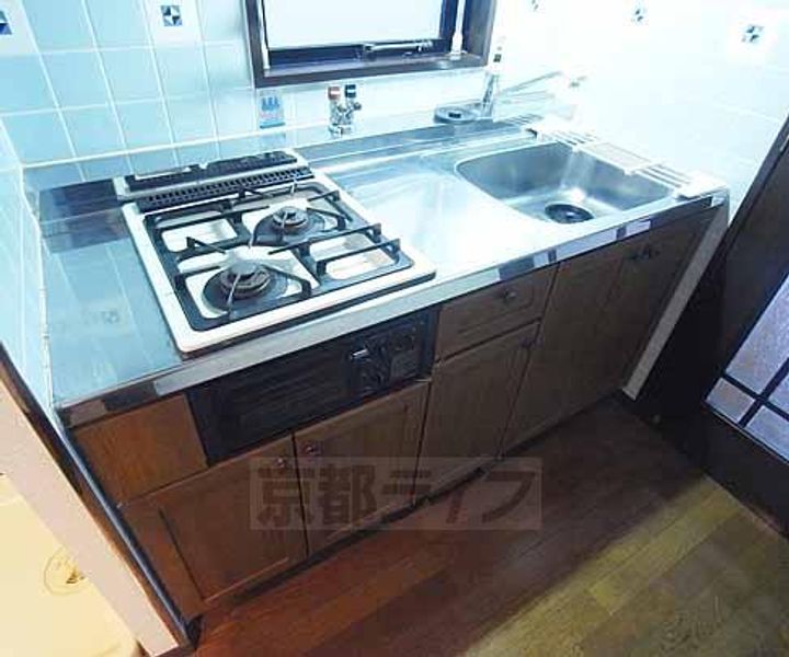 シャローム北白川204のキッチン