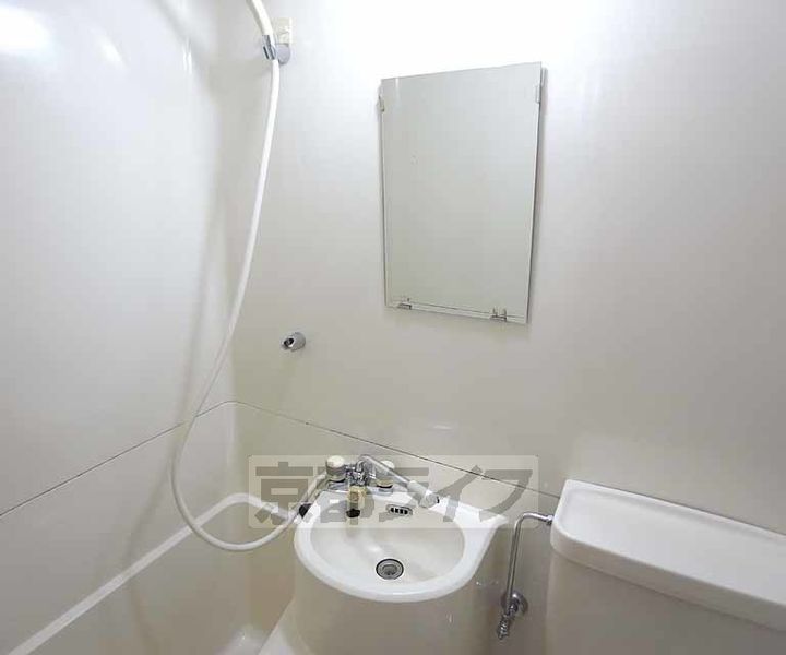 京都府京都市左京区下鴨蓼倉町の賃貸マンションの内装