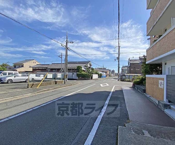 京都府京都市北区上賀茂蝉ケ垣内町の賃貸マンションの周辺