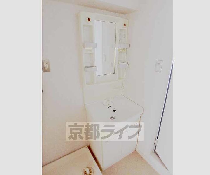 交徳マンション304の内装