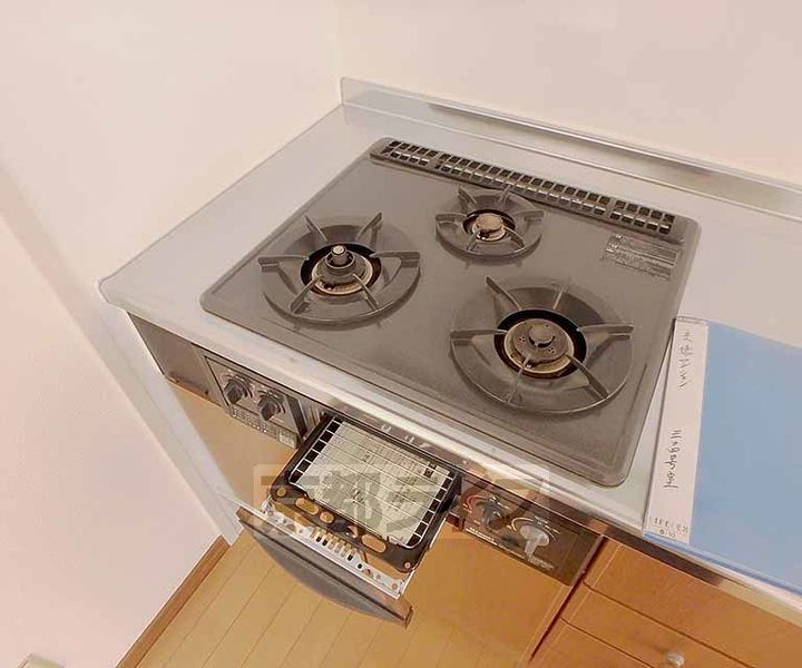 交徳マンション304のキッチン