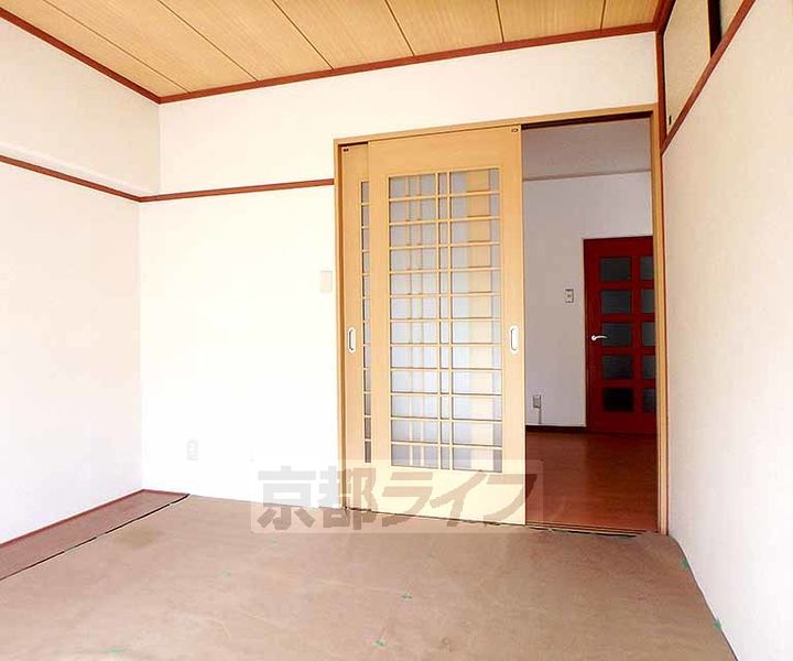 交徳マンション304の居間