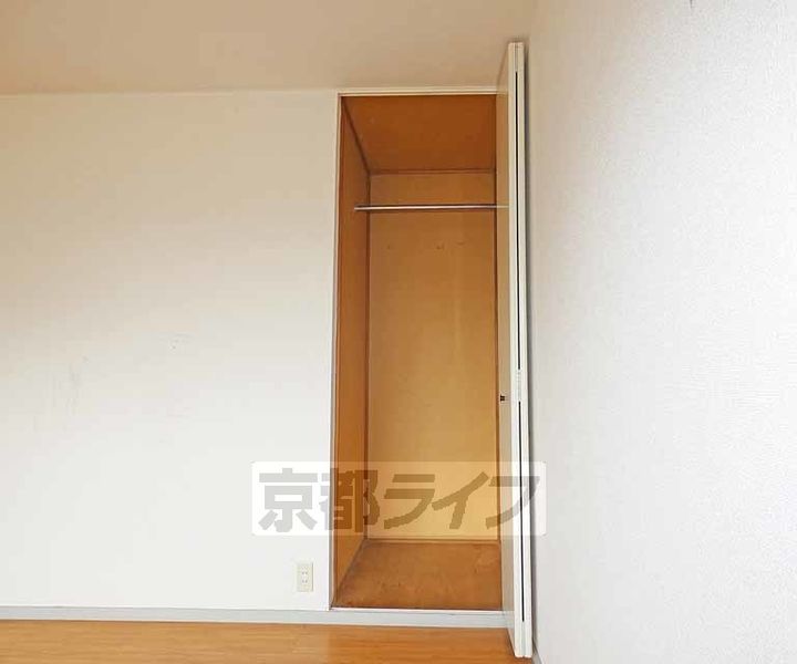 サンビレッジ大北山(C・D・E棟)D216の内装