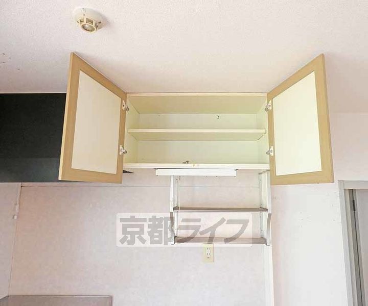 サンビレッジ大北山(C・D・E棟)D216の内装