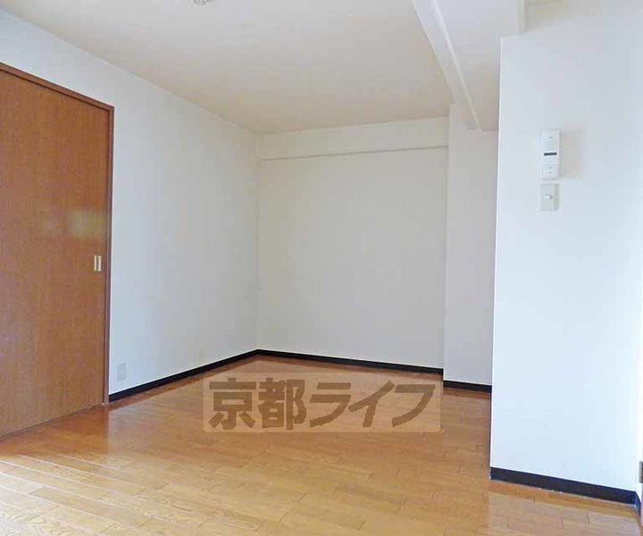 北野ハイツ201の居間
