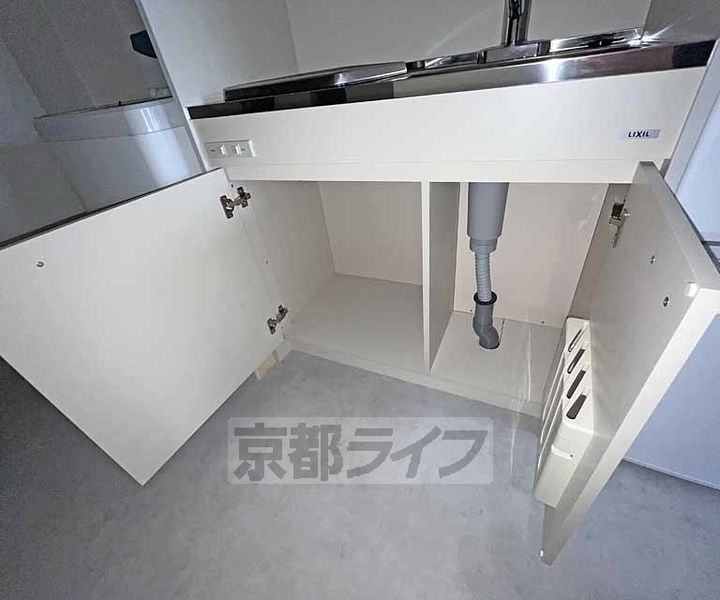 京都府京都市中京区藤木町の賃貸マンションの内装