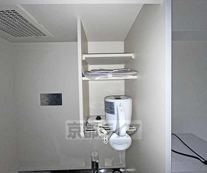 京都府京都市中京区藤木町の賃貸マンションの内装