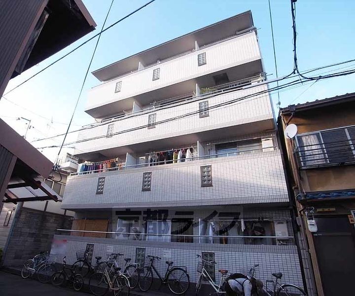 エクセレントCOCOの外観