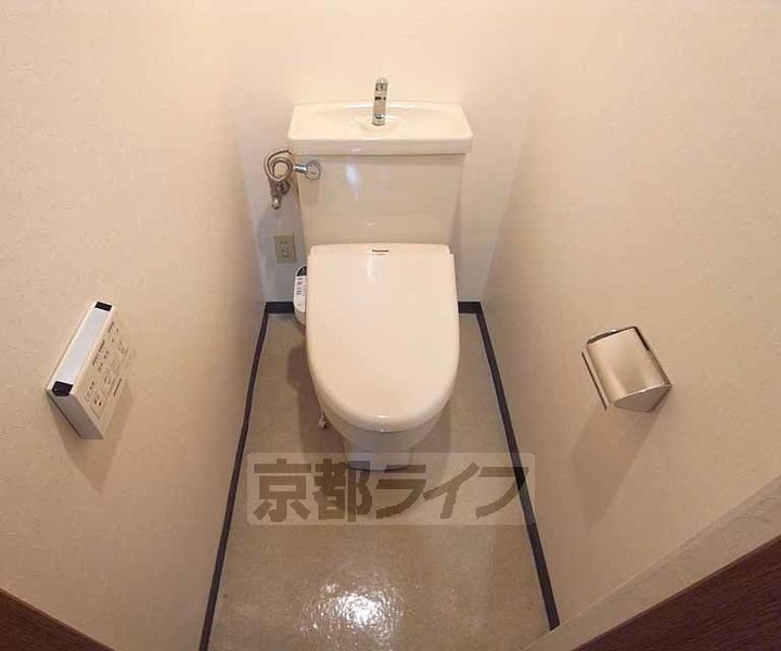 京都府京都市左京区下鴨中川原町の賃貸マンションの内装